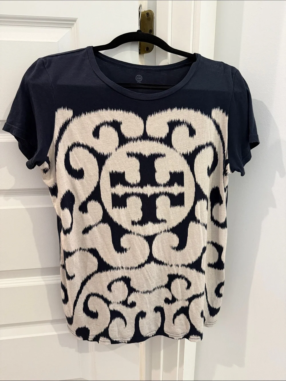 Tory Burch Navy and Cream Logo-Print Short Sleeve Tee